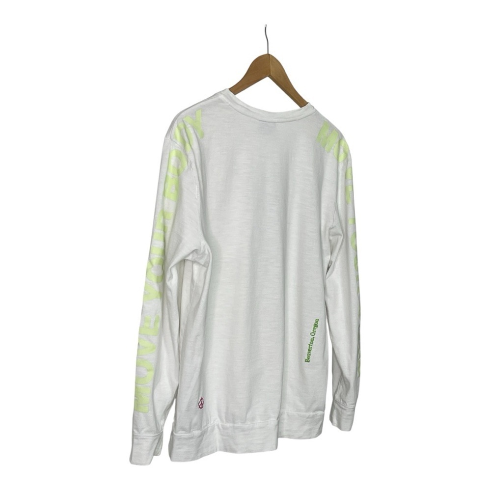 Nike world tour, long sleeve tea with graphics, medium - Picture 3 of 7